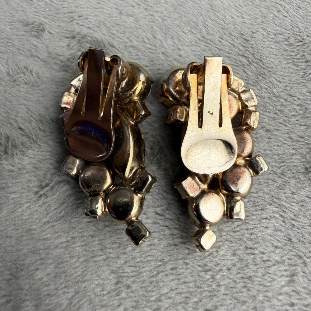 Vintage Weiss Rhinestone Brooch Clip On Earrings‎ Pink Signed